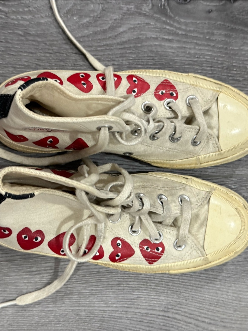 Comme de Garcons convers